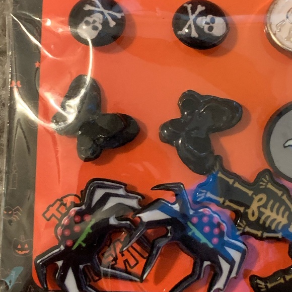 6 Halloween earrings - Picture 2 of 4